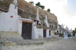 Casas Cuevas de Chinchilla de Montearagón