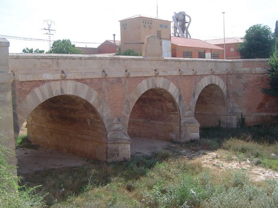 Puente de Carlos IV