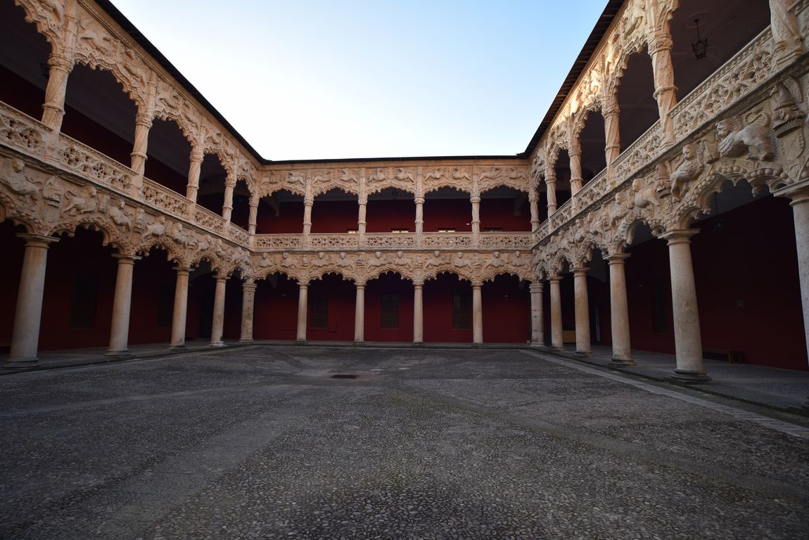 Palacio del Infantado en Guadalajara | Turismo del Vino