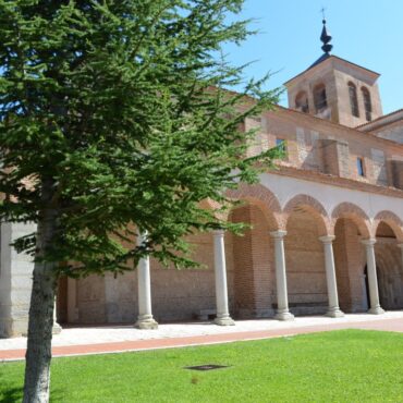Iglesia de Santa María en Olmedo | Ruta del Vino de Rueda