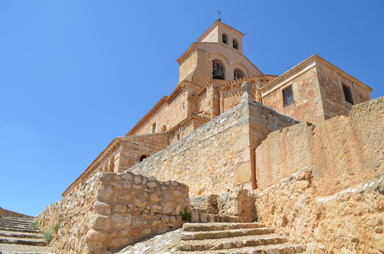 Iglesia de Santa María en San Esteban del Gormaz Turismo | El Origen del Vino