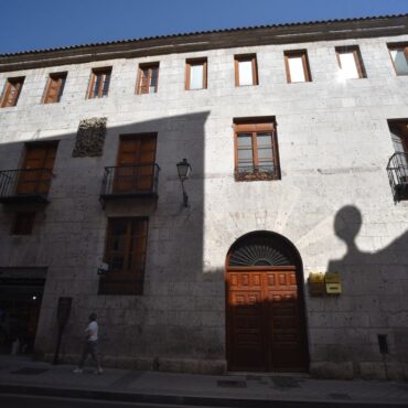 Casa Fernandez Muras en Valladolid Turismo | Enoturismo Ribera del Duero