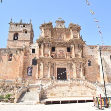 Enoturismo Ribera del Duero | Iglesia de Santa Maria en Gumiel de Izan Turismo